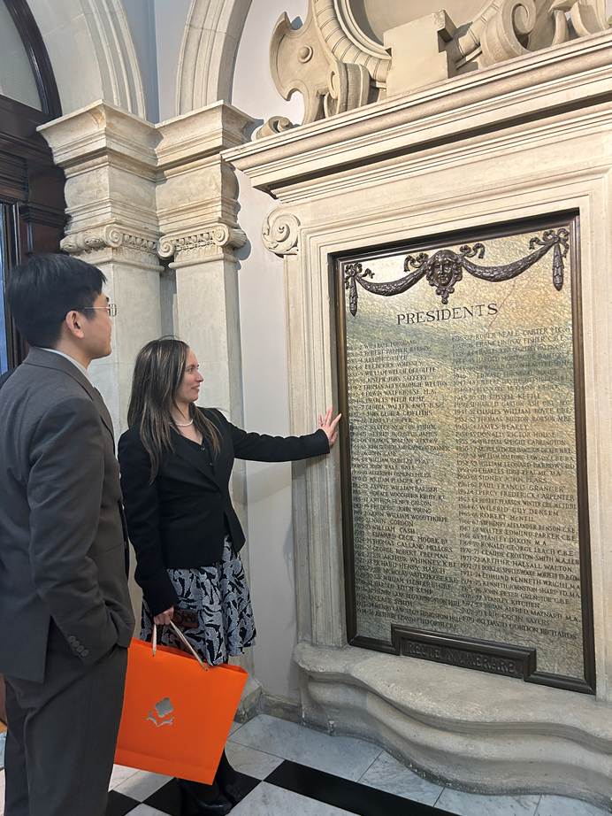 b0976d77ec35124ff2b6a92db004d3b2