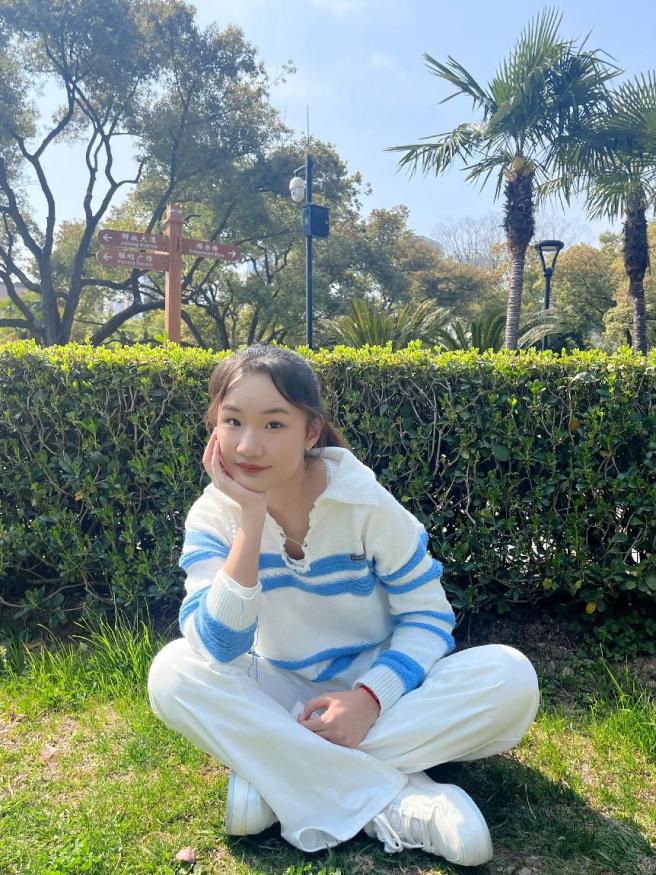 e8db44d437556ed8d44c5e7e37ad8ff