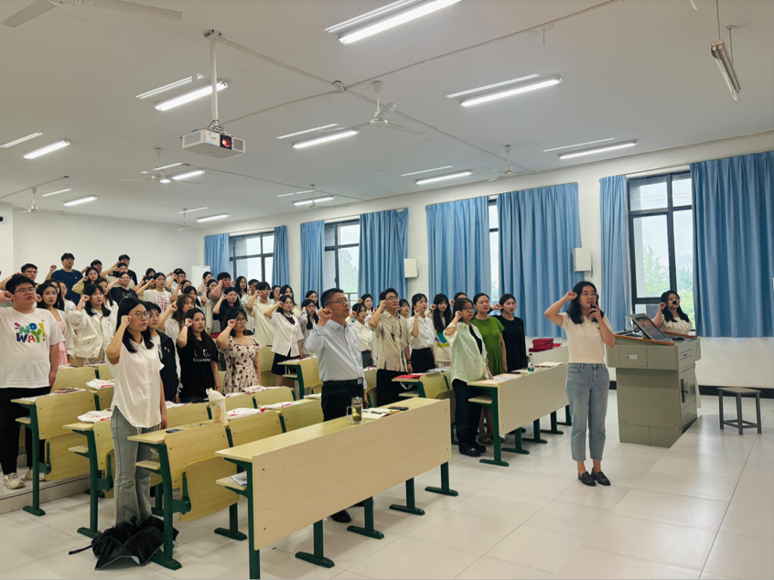 2025-05-16 11:44:41.396000